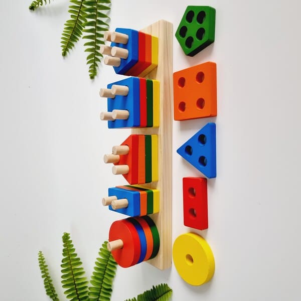 đồ chơi thả hình khối 5 cọc Montessori